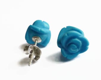 Flower stud earrings | Etsy