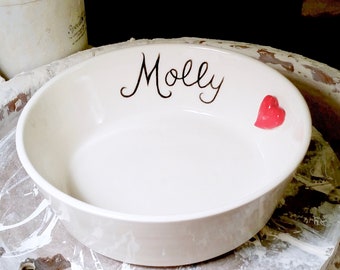 Custom Handmade Large Dog Bowl, Dog Bowl with Heart, Personalized Hand Lettered Dog Bowl with Name, Ceramic Dog Bowl, Unique Dog Bowl,
