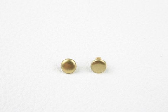 High quality 6mmThe diameter of the circle 5mm foot size