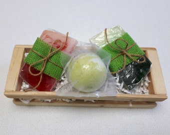 Gift set - 2 soaps and 1 ball bath