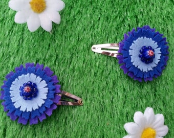 Felt flower hair clips (1 pair) by Sausage Cats