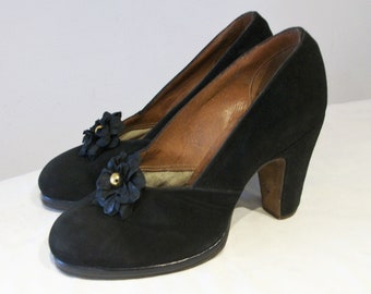 Pinup 1940s round toe high heels w/platforms, detachable clips US 5 1/2 - 6 / UK 3 1/2- 4