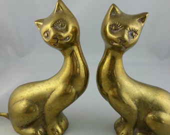 Vintage Brass Cats Figurine, Set Of Two Solid Brass Cats, Vintage Brass Decor, Cat Lover's Gift