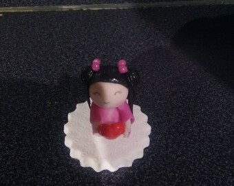 Figurine: Maélie small Chinese porcelain