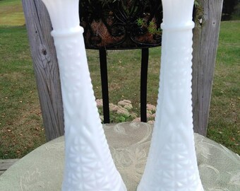 Vintage Milk Glass Bud Vases - Set of 2