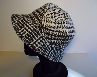 Black and white houndstooth wool fabric Hat