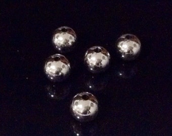 8mm Beads, Stainless Steel, Round, 1.5mm Hole, 201 Grade Stainless, Hypoallergenic, Non Tarnish, Lot Size 12 to 100, #1525