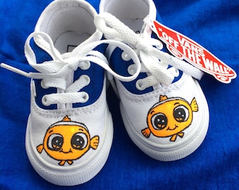 Nemo shoes | Personalized | Hand drawn | Toddler shoes | Vans. Custom | Slip-ons. Handmade | doodles.