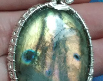 Silver Labradorite pendant