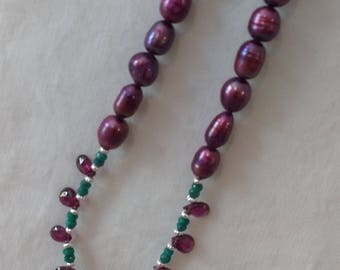 Emerald, Pearl and Rhodolite Garnet Necklace