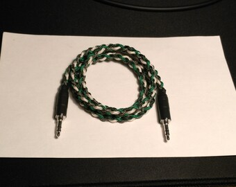 Braided 3.5mm (1/8", male to male, TRS) AUX Cable - Spearmint - 32.5"