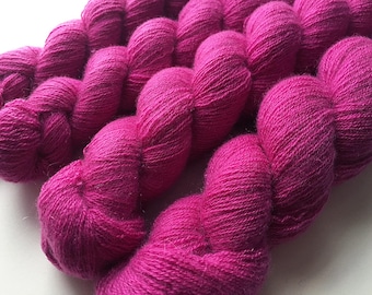 Reclaimed Lace Yarn - Cashmere - Mixed Berry