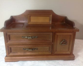 Vintage Men's Jewelry Box Butler Box Dresser Box Vintage Wood Box Men's Valet Box