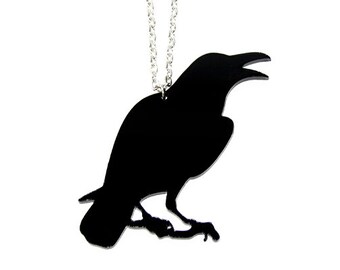 Black Crow Necklace // Raven // Halloween Jewelry // Gothic Fashion