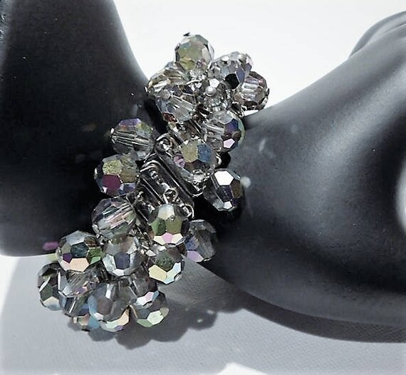 BERGERE Cha Cha Beads Bracelet / Designer Beaded Stretch Expansion / Mid Century / 1950s Fashion