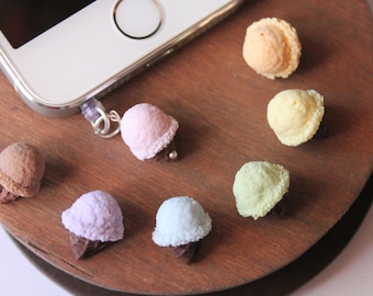 Ice cream dust plug, handmade with polymer clay, cute dust plugs, kawaii dust plugs, iphone dust plugs, phone dust plugs, handmade dust plug