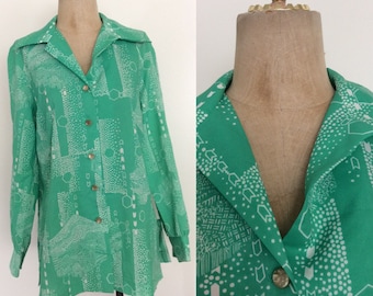 1970's Honeycomb Forest Button Up Vintage Shirt Polyester Top Blouse Size Large by Maeberry Vintage