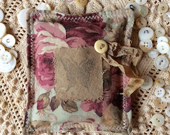 Shabby Floral Lavender Sachet Mother's Day Butterfly Bone ButtonCottage Farmhouse Decor