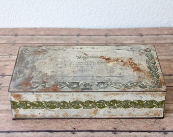 Candy Tin - Whitman's Candy - Whitman's Candy Tin - Vintage Candy Tin - Old Candy Tin - Old Candy Box - Loveliness - Chocolate Box - Candy