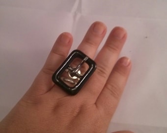 Altered Metal Belt Buckle into silver metal color Adjustable Ring