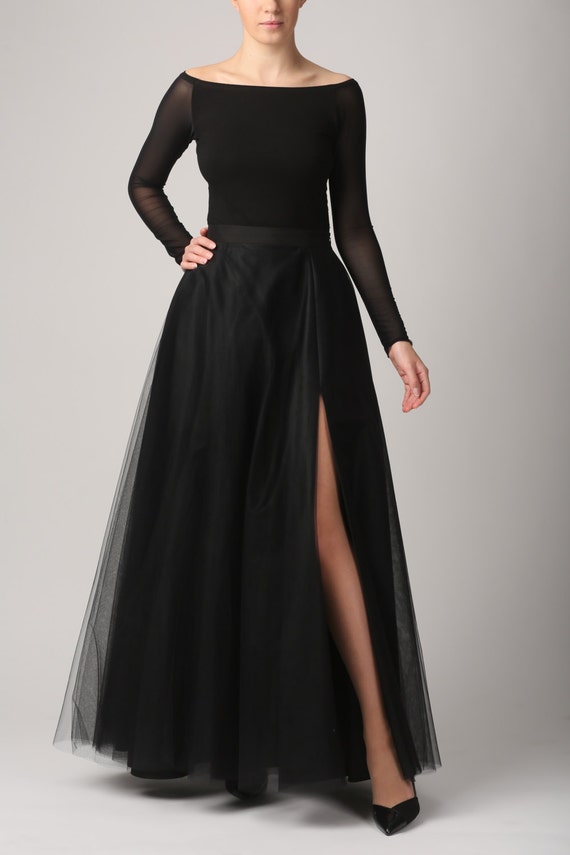 Maxi tulle skirt with pockets and slit tulle skirt black
