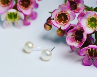 Small Pearl studs, pearl ear studs, pearl earrings with sterling silver backs/posts