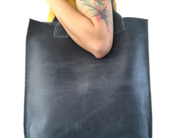 10% OFF ••• Greyish blue pull-up leather tote bag nr.2