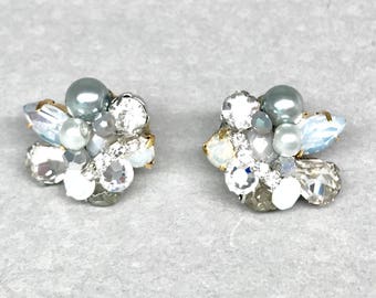 Gray Cluster Earrings- Art Deco Bridal Studs- Gray Bridal Studs- Cluster Earrings- Gray Wedding Studs- Clip Earrings- Vintage Inspired Studs