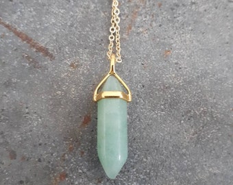 Green aventurine pendant necklace