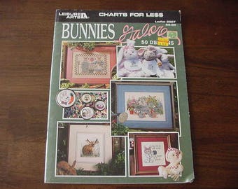 1997 Bunnies Galore Counted Cross Stitch, Leisure Arts 2967, 50 Designs