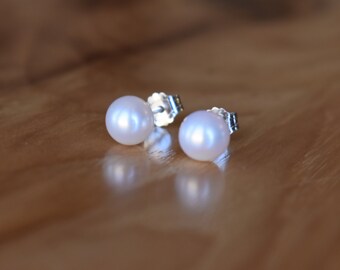 Genuine 6mm Freshwater Pearls Stud Earrings