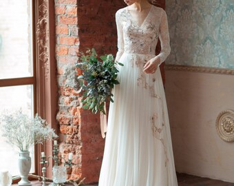 Lace wedding dress GLORIA / Long sleeves wedding dress, comfortable wedding dress, boneless wedding dress, light wedding dress, covered back