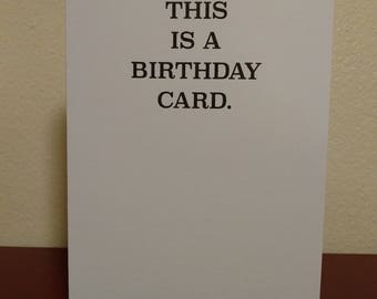 Il s’agit d’une carte d’anniversaire - carte d’anniversaire