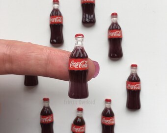 Classic Cola Red Pin Badge , Lapel pin , kawaii , fun , coke , drink , bottle , Coca Cola , gift for him , gift for her , pins , badges ,