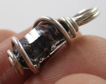 Tibetan Black Quartz Pendant / Double Terminated / Crystal Necklace / Quartz Pendant / Spiritual PROTECTION & PURIFICATION / Dream Stone