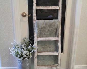 Rustic wooden blanket ladder, FREE SHIPPING, Real wood, Espresso handcrafted, customizable options from color to size, farmhouse decor