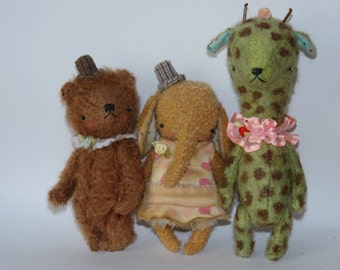 Super Deal 3 PDF Epatterns for 5 inch Pocket Size Miniature Bear, Elephant and Giraffe plus the pattern for the clothes by Sasha Pokrass