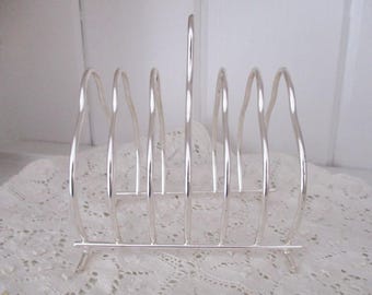 VINTAGE TOAST RACK, silver plate Made in England 6 slot toast rack, breakfast toast holder, excellent condition