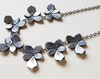 Rune Ottosson, Romantic Pewter Collier Necklace, "Pansies", Sweden, 1970s (F1111)