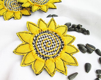 Yellow sunflower fabric brooch Sunflower textile pin Single flower hand made jewelry Fiber art brooch Summer brooch Summer party outdoors