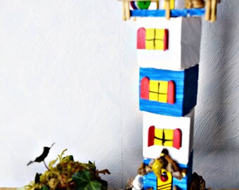 Miniatur Leuchtturm Holz auf Baum-Rinde Dekoration Balkon/Gartendeko Maritim