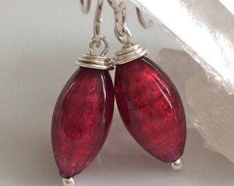 Red Venetian Glass Earrings / Murano Glass Earrings / Ruby Red Glass / Sterling Silver Earrings / Glass Drop Earrings