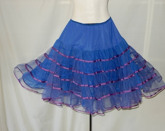 Sz L 100% Nylon Crinoline - Malco Modes - 1950s Vintage - Made in USA - Tulle Petticoat - Can Can - Dance Slip - Square Dance