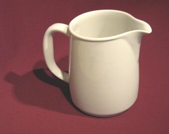 Vintage Arabia PITCHER Made in Finland designed by Kaj Franck 36 oz white Teema Mid Century Modern