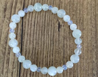 Moonstone beaded bracelet. Moonstone bracelet