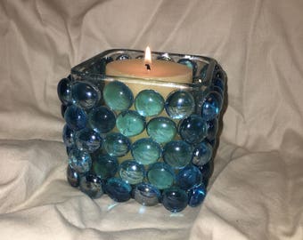 Glass bead mosaic jar