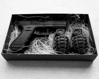 Gift box Soap Gun Grenade Gift for men Boyfriend gift Best friend gift Birthday gift Fathers Day Gift for him Geek Homemade soap Gamer