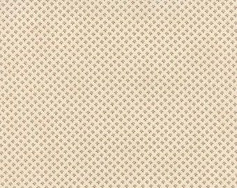 Larkspur Floral Buds Natural - 1/2yd