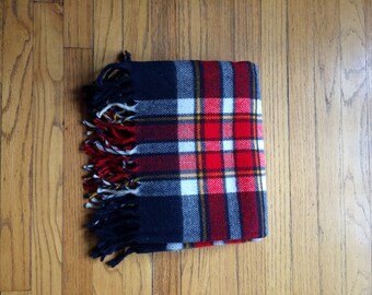 vintage 70's 1970's stadium blanket / plaid blanket / picnic blanket / beach blanket / for your home/ throw / Faribo