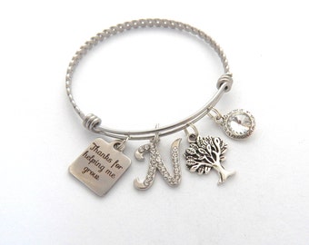 Personalized Teacher Bracelet, Teacher Gift, Gifts for Teachers, Teacher Bangle, Thanks for helping me grow, End of year gift Charm Bracelet